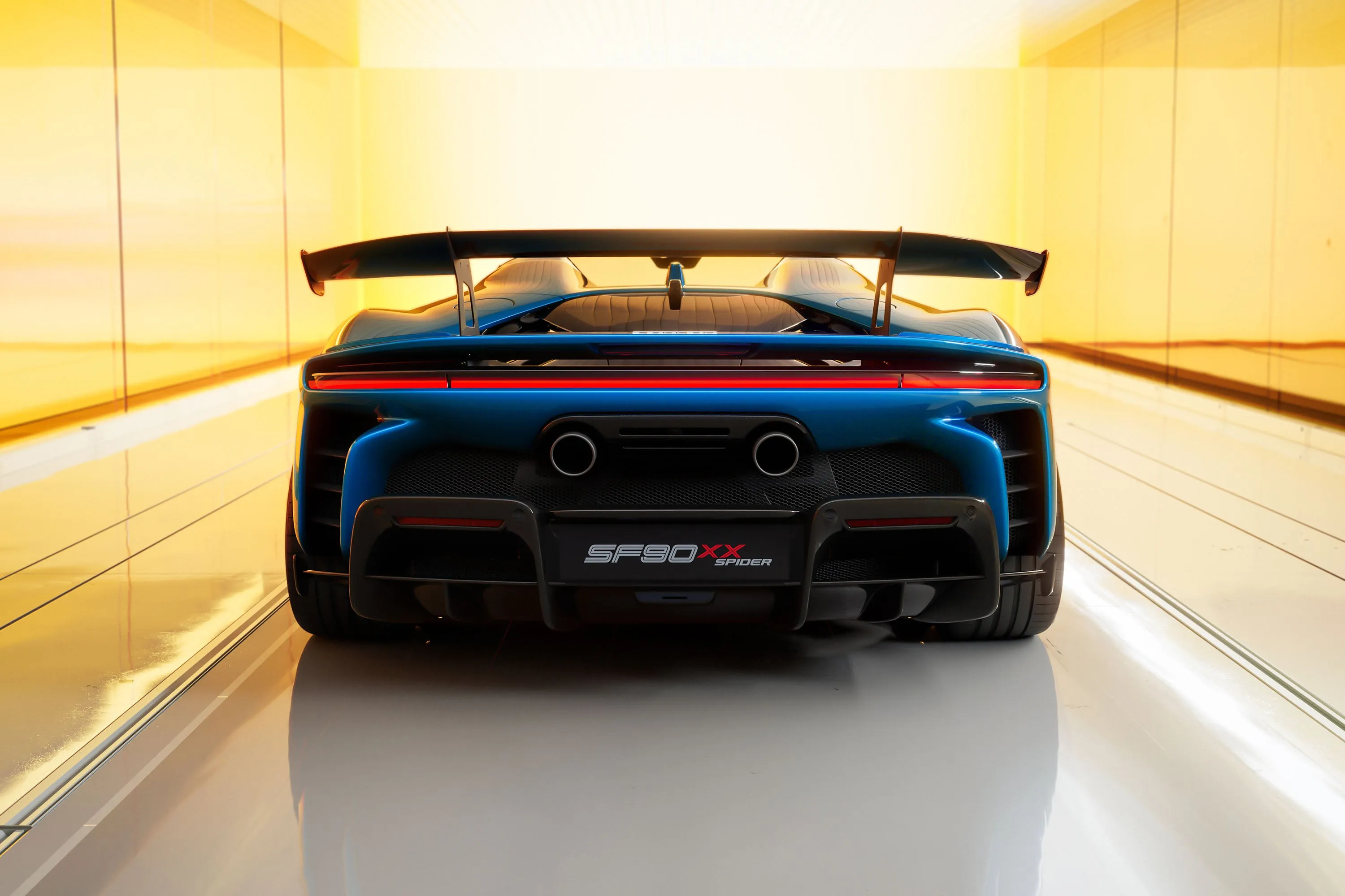 Ferrari SF90 XX Spider (2023)