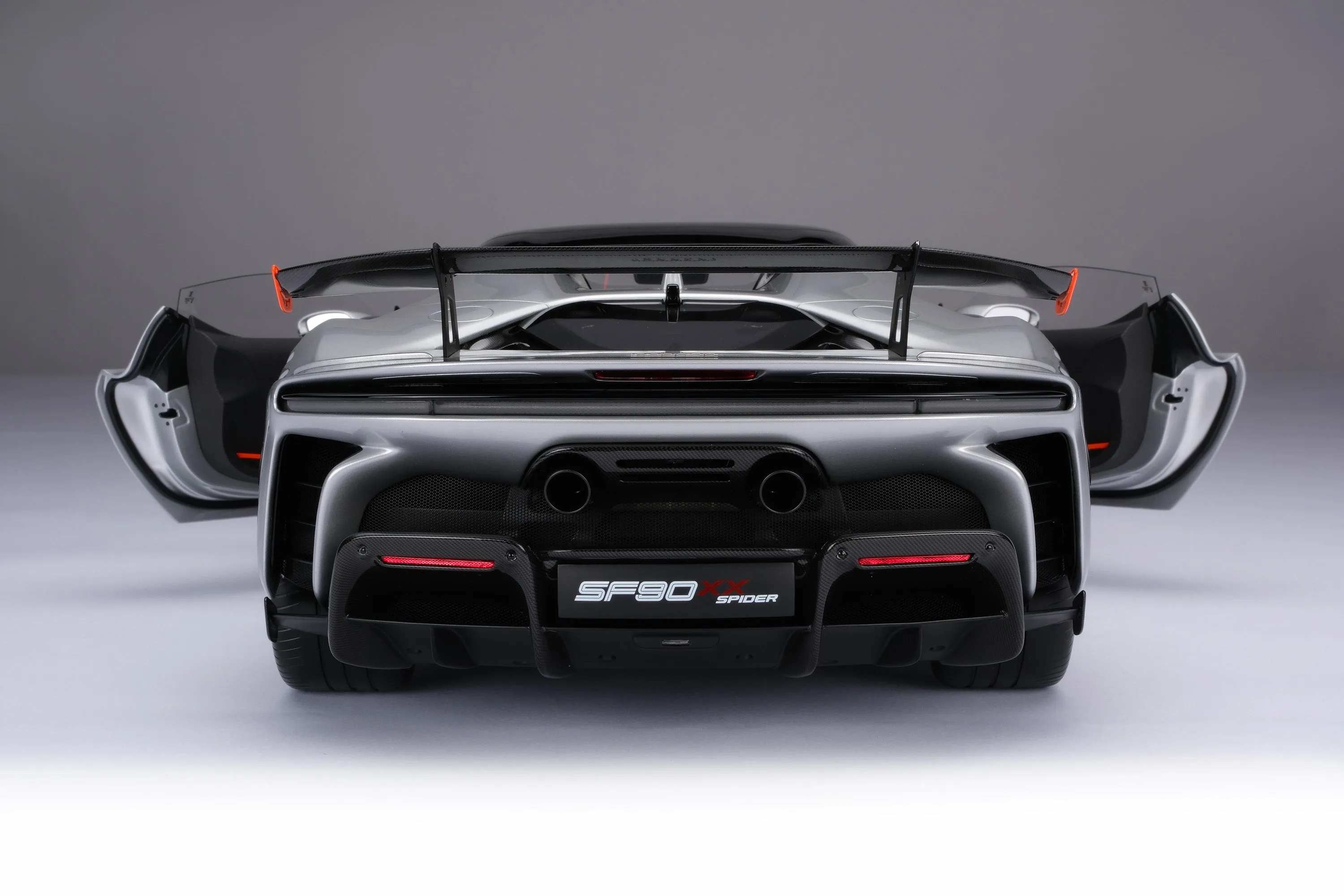 Ferrari SF90 XX Spider (2023)