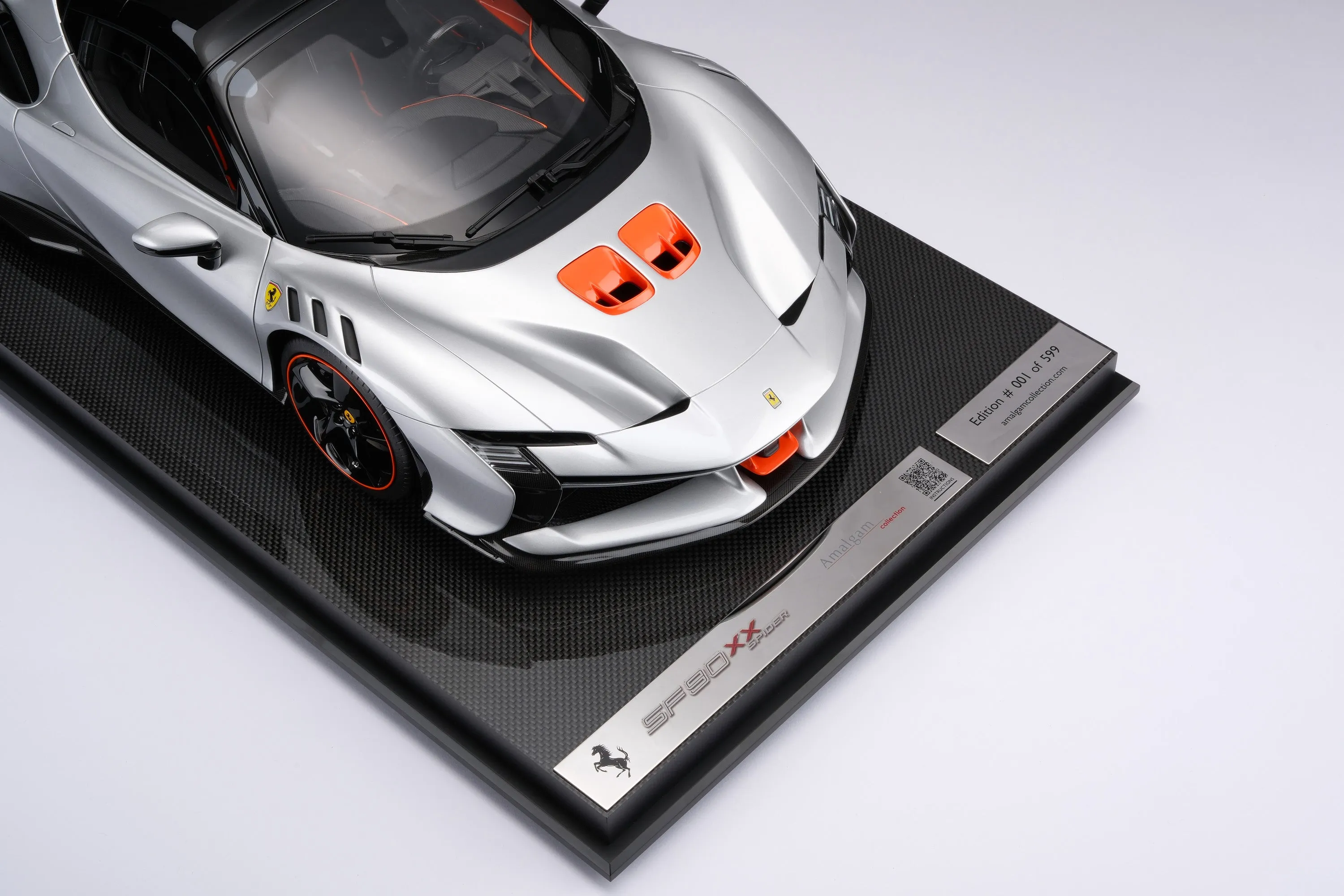 Ferrari SF90 XX Spider (2023)