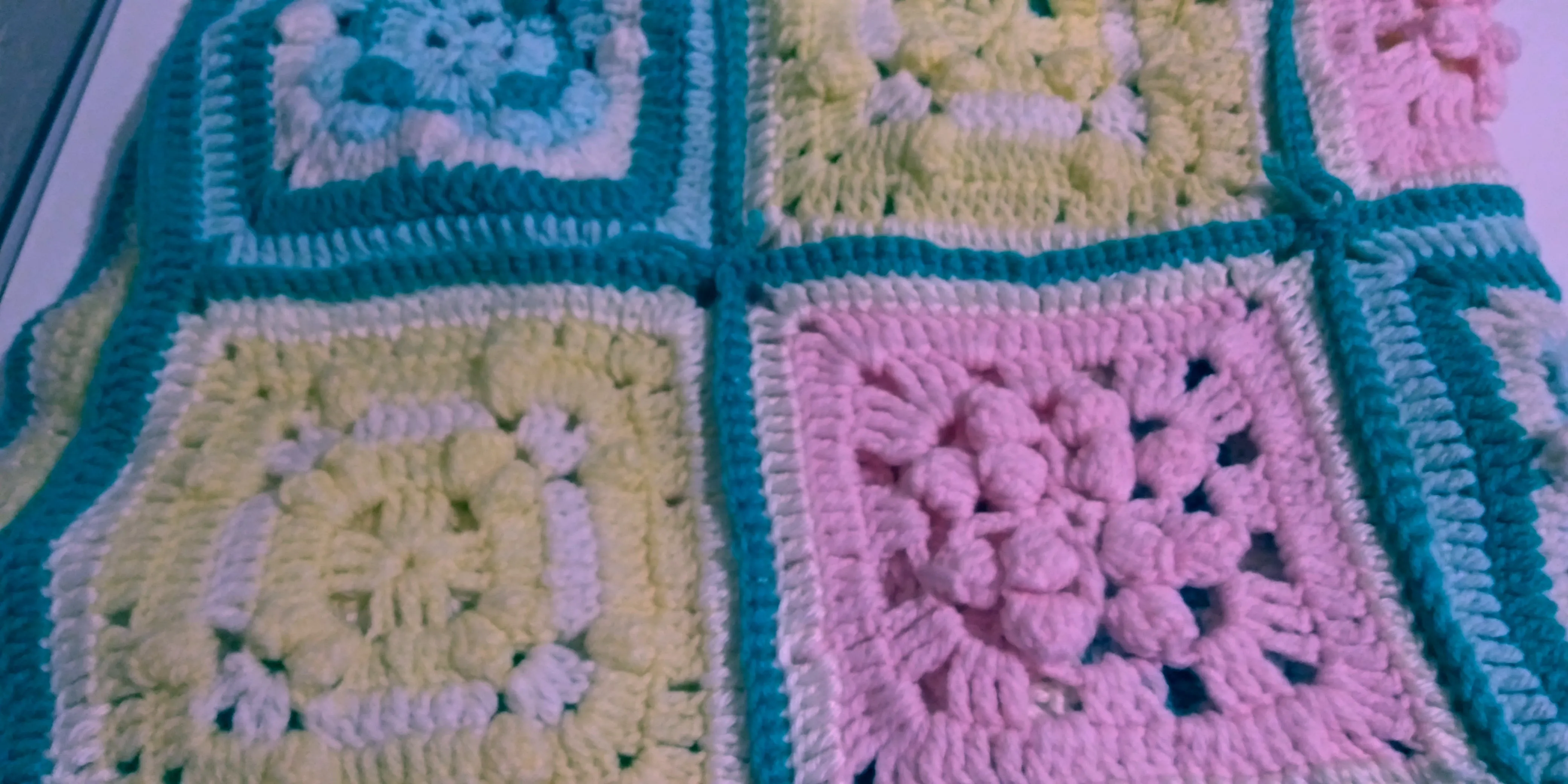 Handmade Granny Baby Blanket Square with Shell Patchwork